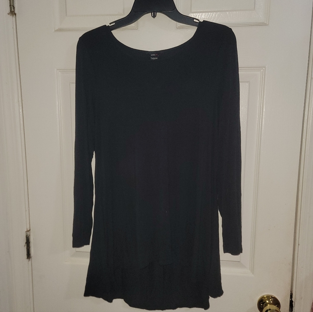 Intro ❤️ Black Long Sleeve Tunic